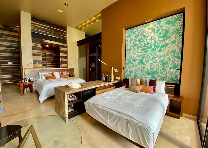 Luxury accommodation at LA CASA DE LA PLAYA