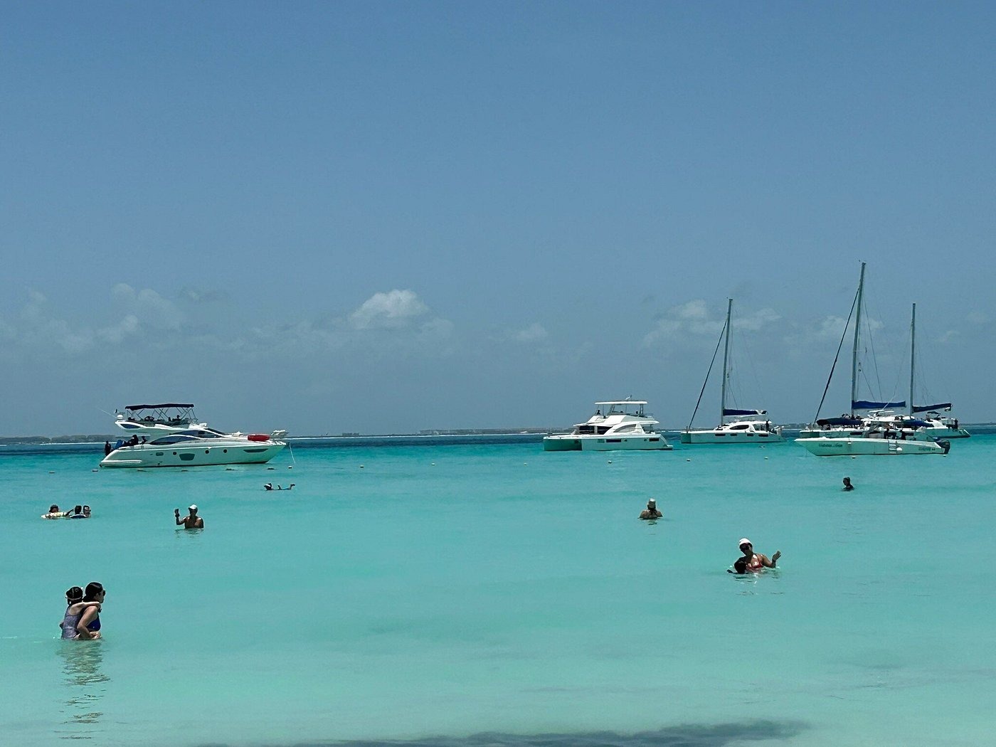 Overview of Xcaret Xailing tour with catamaran and snorkeling
